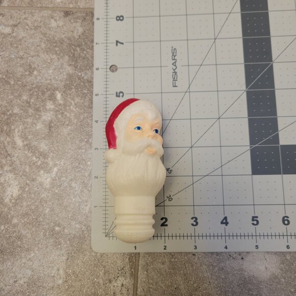 vintage plastic toy Santa candy stopper 4.5” tall hong kong - Picture 8 of 8